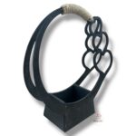 Kosz z sercami czarny K-636